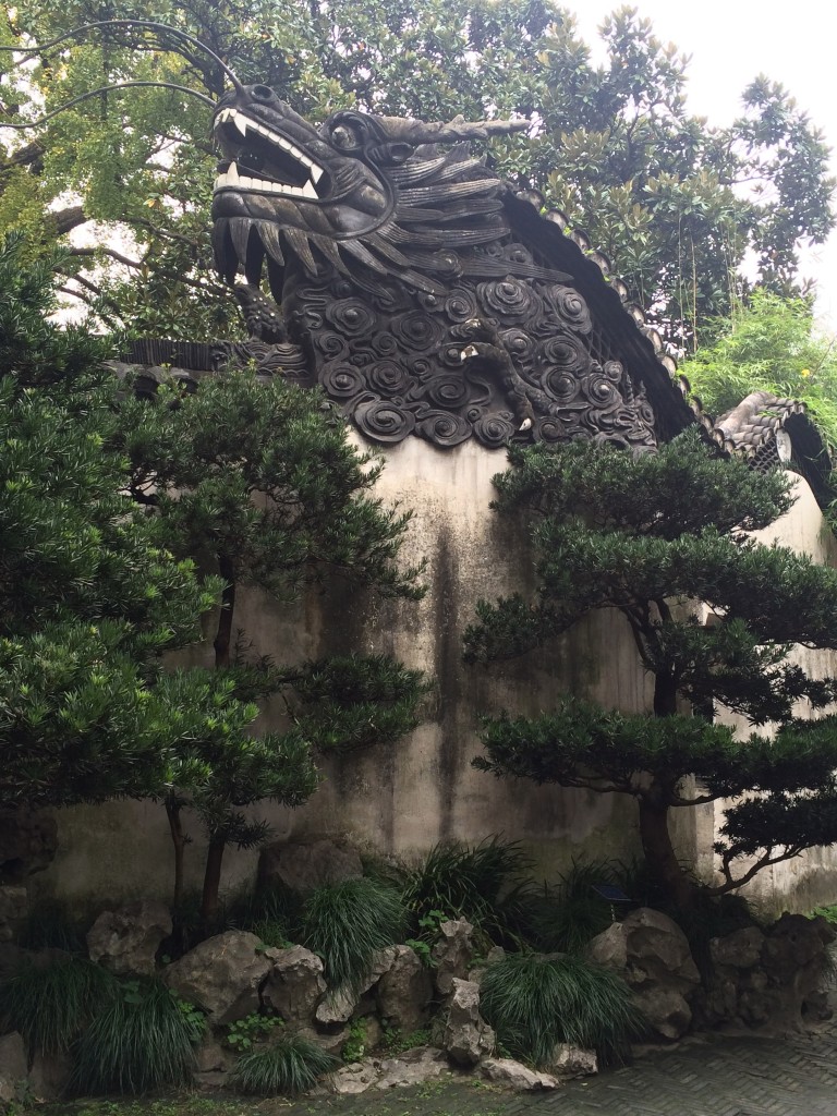 Yu Garden, dragon, Shanghai, China